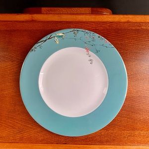 5 LARGE PLATES from Lenox “Chirp” dinnerware set.